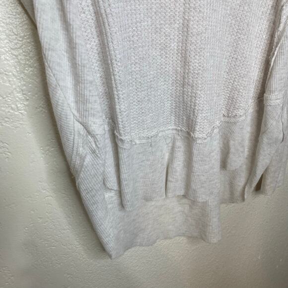 Free People We The Free Catalina Thermal V Neck Sweater Size Large Casual - Picture 4 of 9
